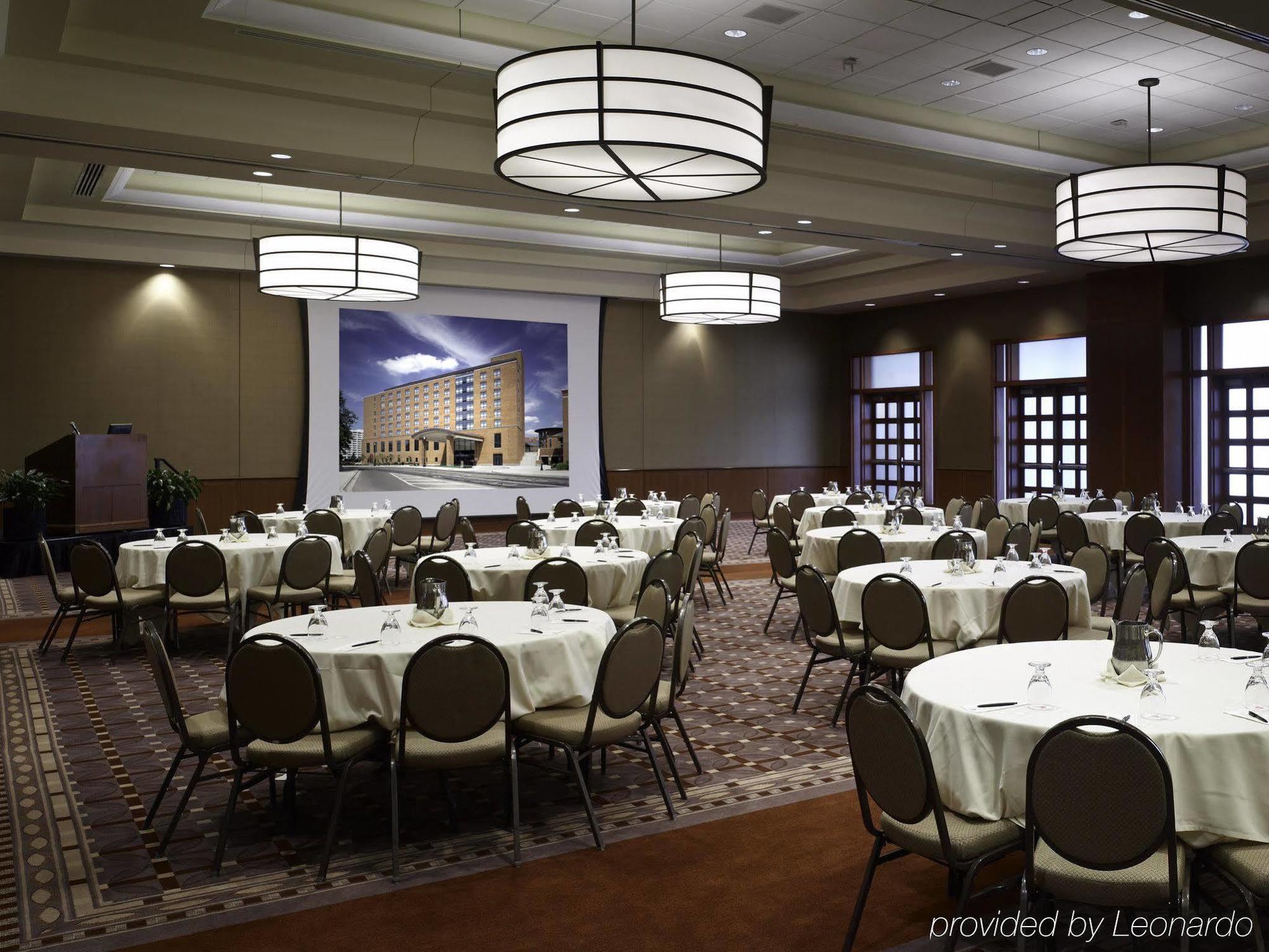 The Blackwell Hotel Columbus Restaurant photo